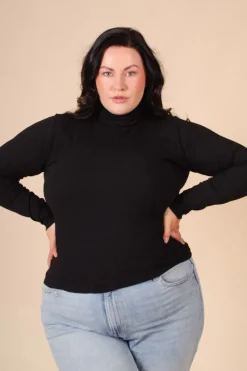 Kaiko Rollneck ribbipaita, Musta