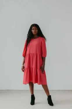 Viljava Hilla kerrosmekko, Pinkki